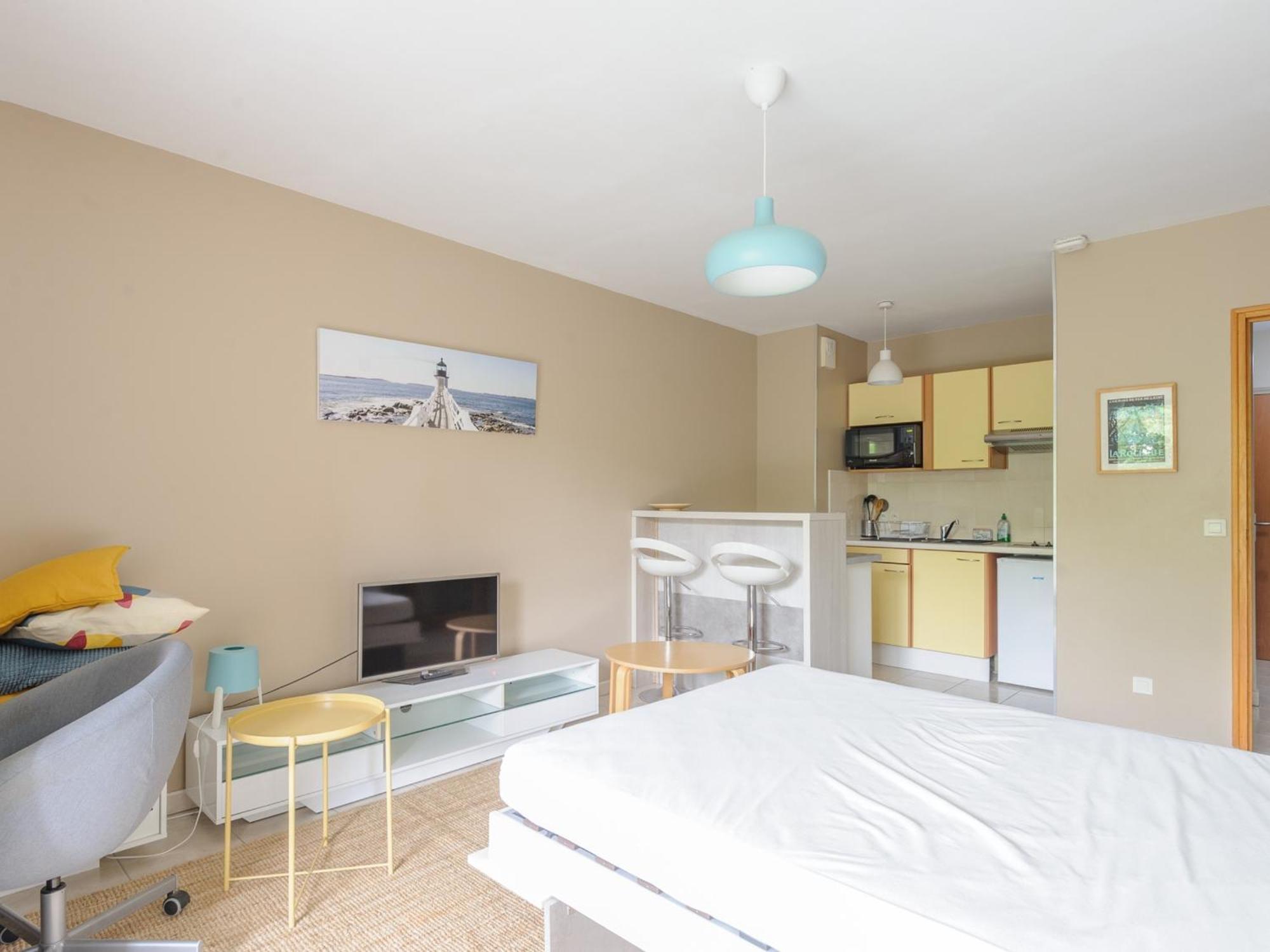 Studio Ensoleille Au Bord De Mer Avec Balcon Et Parking, Proche Centre Et Plage - La Rochelle - Fr-1-535-51 Zewnętrze zdjęcie